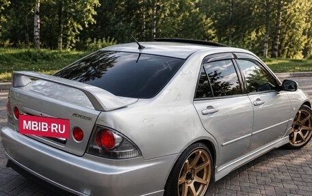 Toyota Altezza, 1999 год, 799 000 рублей, 5 фотография