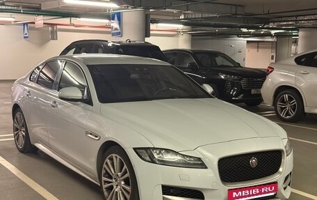 Jaguar XF II, 2017 год, 2 800 000 рублей, 5 фотография