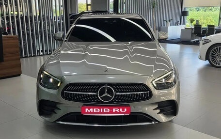 Mercedes-Benz E-Класс, 2022 год, 4 450 000 рублей, 6 фотография