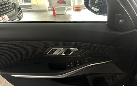 BMW 3 серия, 2022 год, 3 890 900 рублей, 8 фотография