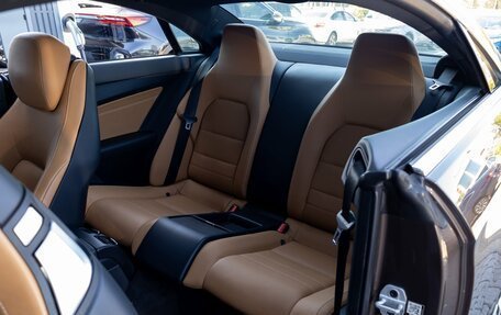 Mercedes-Benz E-Класс, 2013 год, 1 995 000 рублей, 21 фотография