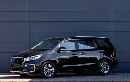 KIA Carnival III, 2019 год, 2 895 000 рублей, 1 фотография