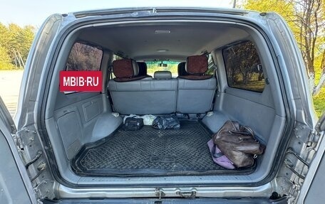 Toyota Land Cruiser 100 рестайлинг 2, 2004 год, 2 800 000 рублей, 16 фотография