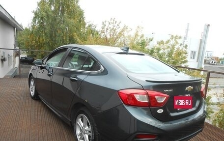 Chevrolet Cruze II, 2017 год, 1 220 000 рублей, 2 фотография
