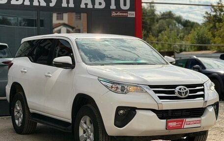 Toyota Fortuner II, 2018 год, 2 299 000 рублей, 2 фотография