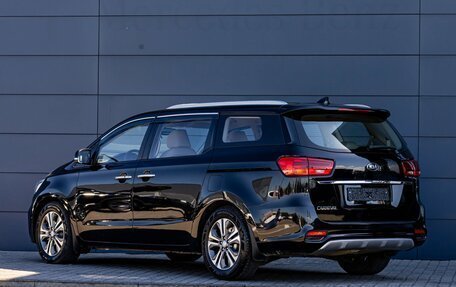 KIA Carnival III, 2019 год, 2 895 000 рублей, 10 фотография
