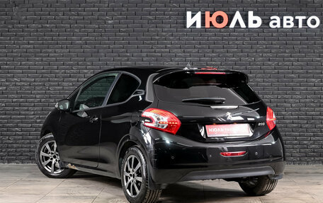 Peugeot 208 II, 2013 год, 700 000 рублей, 8 фотография