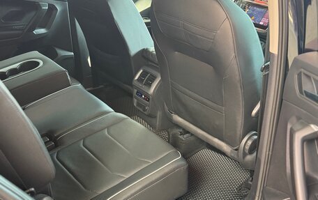 Volkswagen Tiguan II, 2022 год, 3 100 000 рублей, 8 фотография
