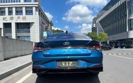 Hyundai Elantra, 2023 год, 1 490 000 рублей, 6 фотография