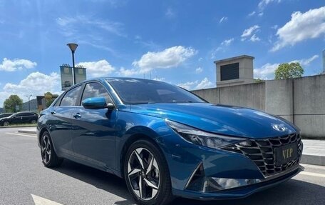 Hyundai Elantra, 2023 год, 1 490 000 рублей, 10 фотография