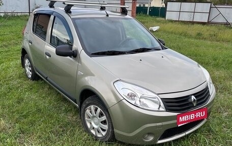 Renault Sandero I, 2012 год, 500 000 рублей, 1 фотография