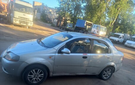 Chevrolet Aveo III, 2004 год, 160 000 рублей, 2 фотография