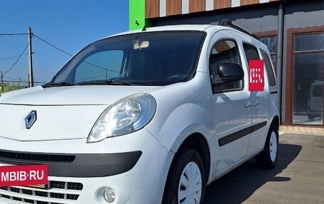 Renault Kangoo II рестайлинг, 2013 год, 799 000 рублей, 2 фотография