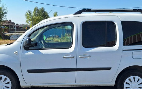 Renault Kangoo II рестайлинг, 2013 год, 799 000 рублей, 3 фотография