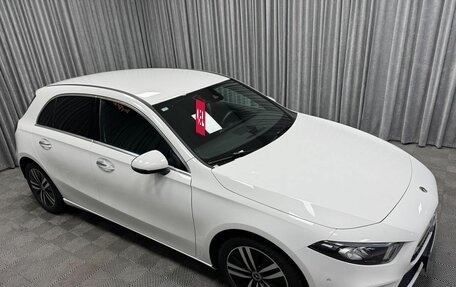 Mercedes-Benz A-Класс, 2022 год, 2 813 000 рублей, 4 фотография
