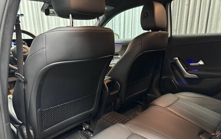 Mercedes-Benz A-Класс, 2022 год, 2 813 000 рублей, 39 фотография