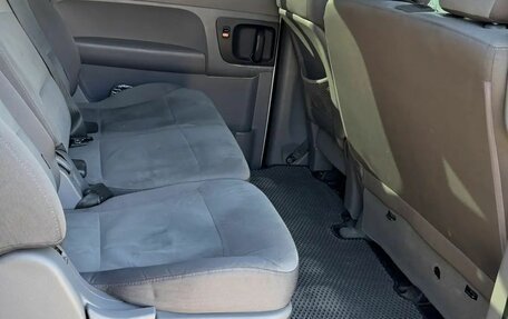 Hyundai H-1 II рестайлинг, 2014 год, 2 100 000 рублей, 10 фотография