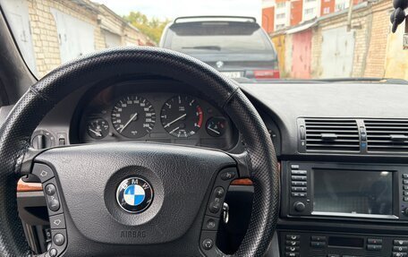 BMW 5 серия, 2001 год, 750 000 рублей, 9 фотография