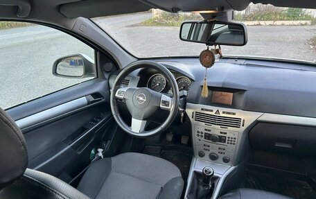 Opel Astra H, 2011 год, 330 000 рублей, 17 фотография