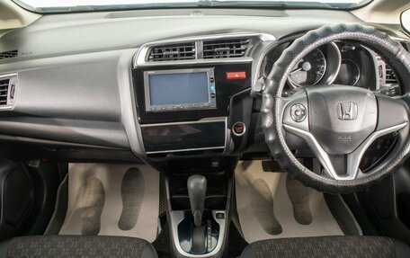 Honda Fit III, 2017 год, 1 099 000 рублей, 11 фотография