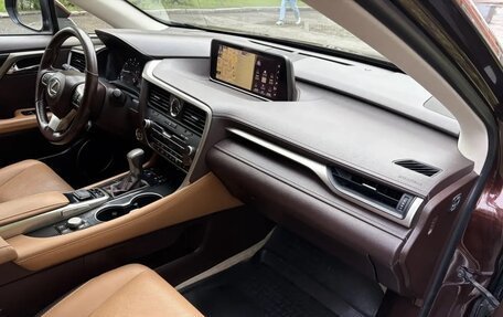 Lexus RX IV рестайлинг, 2017 год, 4 200 000 рублей, 18 фотография