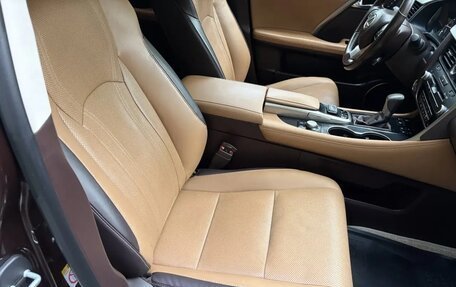 Lexus RX IV рестайлинг, 2017 год, 4 200 000 рублей, 17 фотография