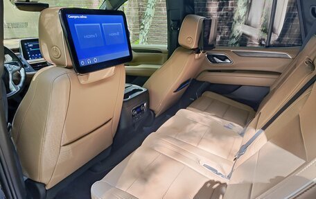 Chevrolet Tahoe IV, 2023 год, 8 500 000 рублей, 10 фотография