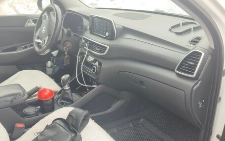 Hyundai Tucson III, 2019 год, 2 300 000 рублей, 1 фотография