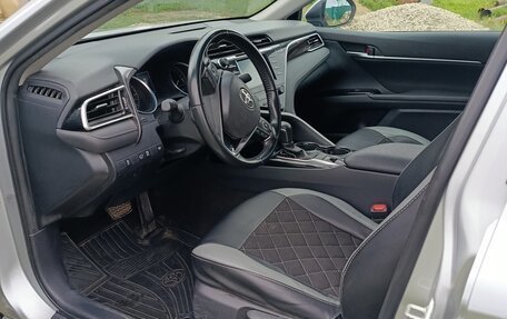 Toyota Camry, 2020 год, 2 830 000 рублей, 7 фотография