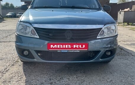 Renault Logan I, 2014 год, 450 000 рублей, 4 фотография