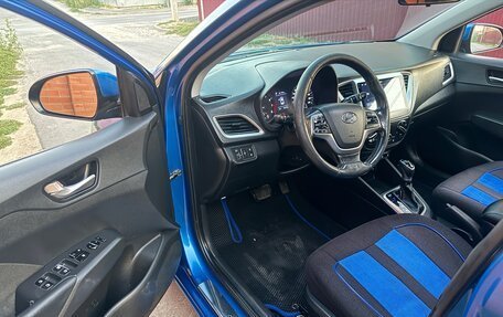 Hyundai Solaris II рестайлинг, 2018 год, 1 250 000 рублей, 8 фотография