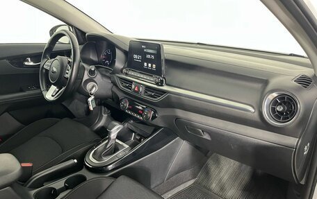 KIA Cerato IV, 2020 год, 1 900 000 рублей, 9 фотография
