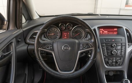Opel Astra J, 2013 год, 929 000 рублей, 12 фотография