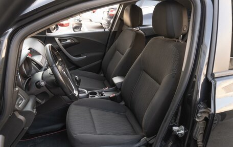 Opel Astra J, 2013 год, 929 000 рублей, 10 фотография