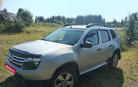 Renault Duster I рестайлинг, 2012 год, 700 000 рублей, 1 фотография