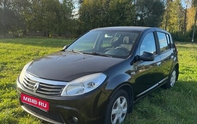Renault Sandero I, 2013 год, 500 000 рублей, 1 фотография