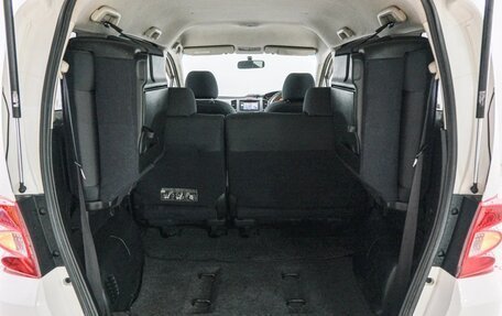 Honda Freed I, 2009 год, 929 000 рублей, 22 фотография