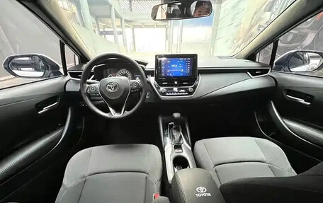 Toyota Corolla, 2023 год, 1 370 000 рублей, 8 фотография