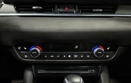 Mazda 6, 2019 год, 2 500 000 рублей, 23 фотография