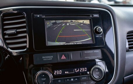 Mitsubishi Outlander III рестайлинг 3, 2018 год, 1 585 000 рублей, 14 фотография