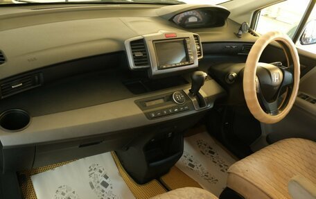 Honda Freed I, 2010 год, 1 059 000 рублей, 17 фотография