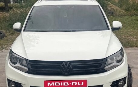 Volkswagen Tiguan I, 2014 год, 1 230 000 рублей, 2 фотография