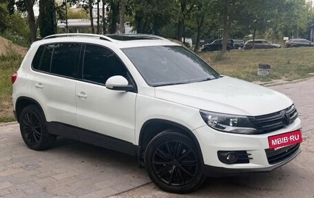 Volkswagen Tiguan I, 2014 год, 1 230 000 рублей, 3 фотография