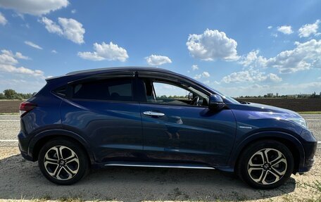 Honda Vezel, 2017 год, 1 530 000 рублей, 4 фотография