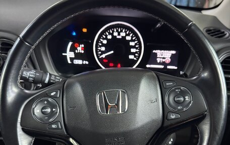 Honda Vezel, 2017 год, 1 530 000 рублей, 8 фотография