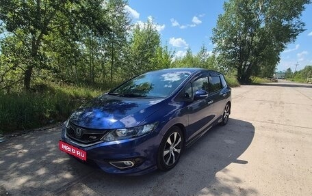 Honda Jade I, 2017 год, 1 400 000 рублей, 1 фотография