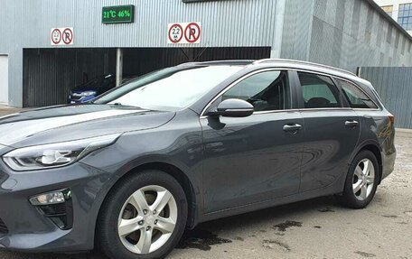 KIA cee'd III, 2019 год, 1 630 000 рублей, 10 фотография