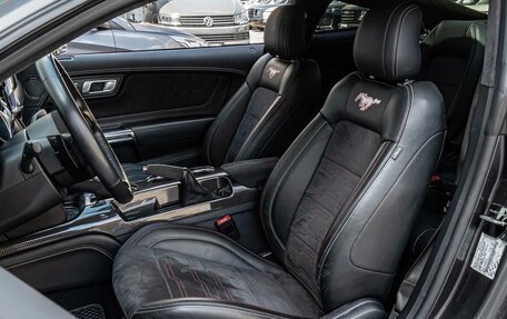 Ford Mustang VI рестайлинг, 2020 год, 5 120 000 рублей, 11 фотография