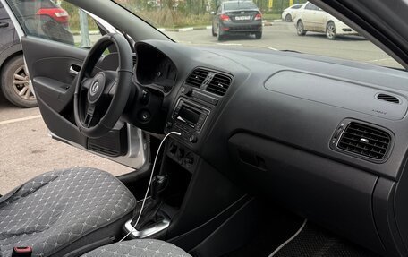 Volkswagen Polo VI (EU Market), 2015 год, 960 000 рублей, 13 фотография