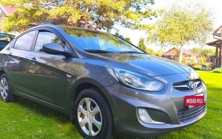 Hyundai Solaris II рестайлинг, 2012 год, 926 000 рублей, 2 фотография